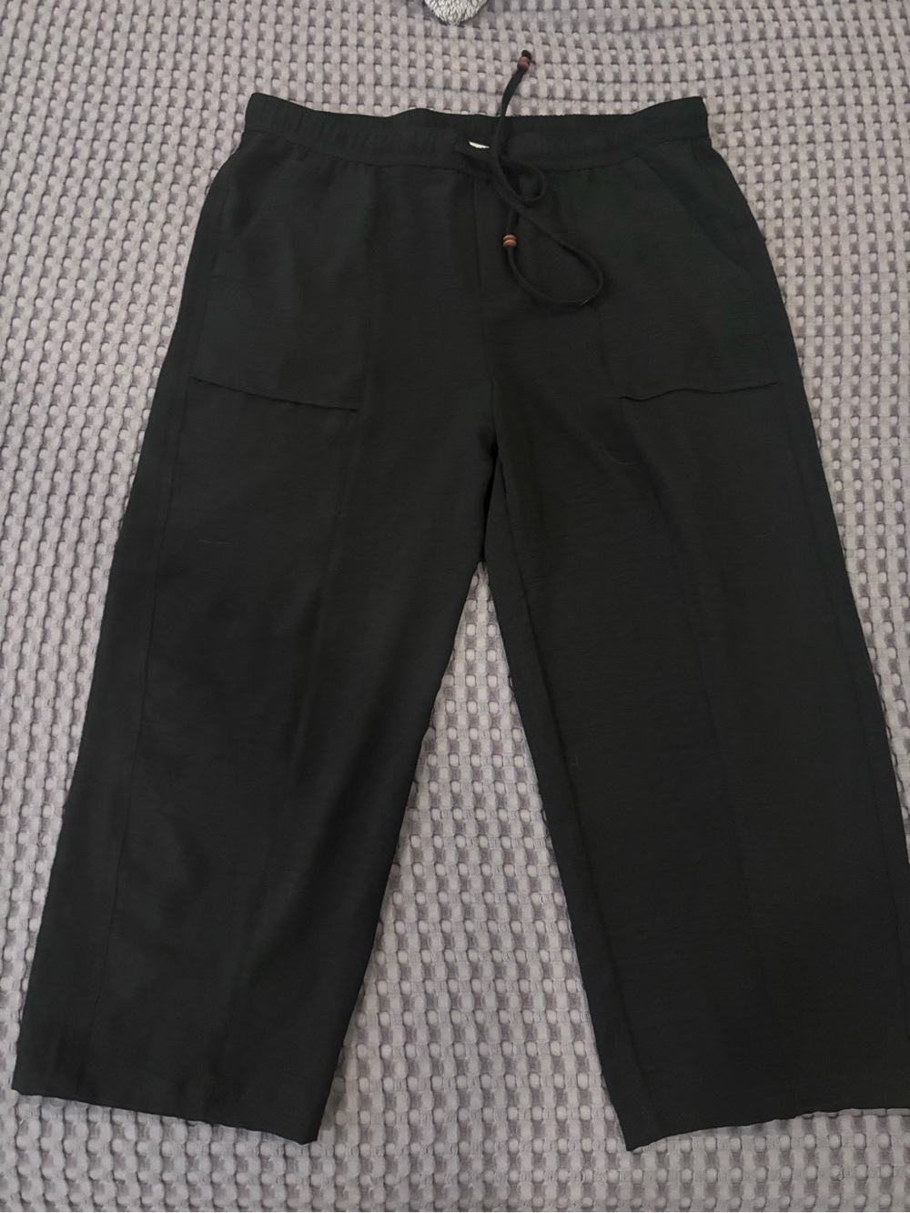 Jules & Leopold Black barrel Drawstring Joggers